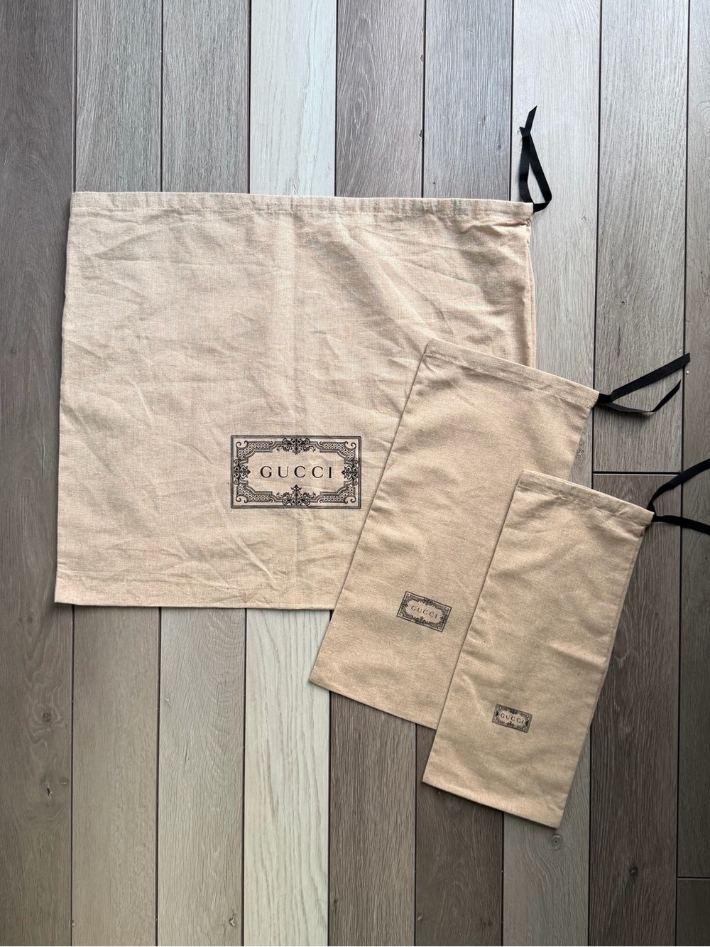Gucci Beige Drawstring Dust Bag Set with Black Ties